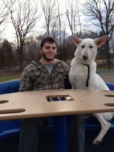 601685_10200112155861562_1542156559_n