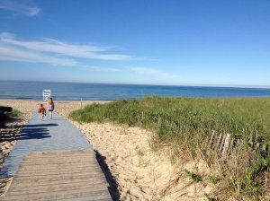 460786_3906851547704_147856075_o